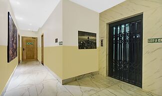 Itsy Hotels Transit Express