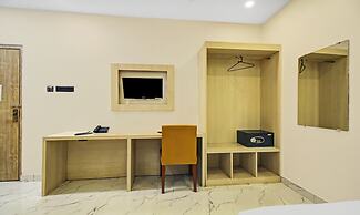 Itsy Hotels Transit Express