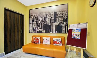 Itsy Hotels Transit Express