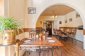 Treebo The Alpine Heritage Residency