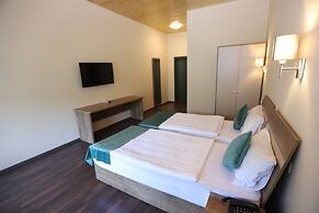 Maajid Quba Hotel&Restaurant Sanatorium