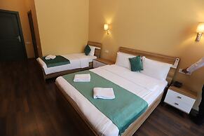 Maajid Quba Hotel&Restaurant Sanatorium