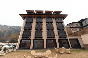 Hotel Snowland Srinagar