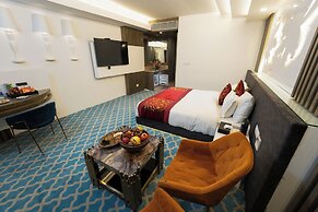 Hotel Snowland Srinagar