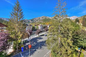 Il Rododendro  (City Center)
