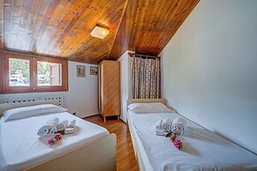 Il Rododendro  (City Center)