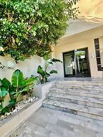 NEW Bright and Luxurious 2bds in Rd Malaga B10