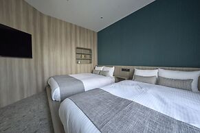 fav TOKYO NISHINIPPORI