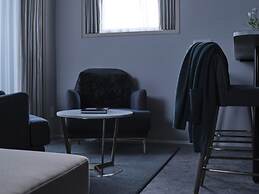 fav TOKYO NISHINIPPORI