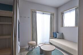 fav TOKYO NISHINIPPORI