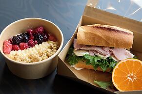 fav TOKYO NISHINIPPORI