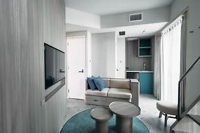 fav TOKYO NISHINIPPORI