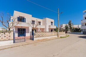 2825 Villa Andromeda by Barbarhouse