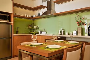 The Chic Apartment For Family