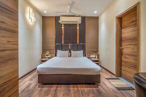 Hotel Varun