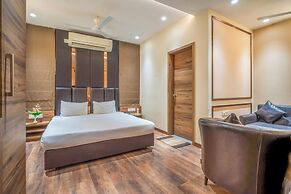 Hotel Varun