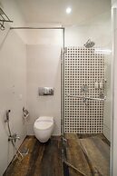Hotel Varun