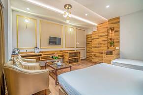 Hotel Varun
