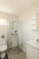 Duplex Lively Neighborhood by FeelHome