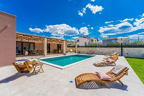 Villa Skyfall Zadarvillas