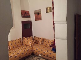 Family Room for 18 Peoples Sunny Riad Inside Medina Fes El Bali