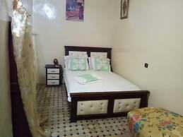 Family Room for 18 Peoples Sunny Riad Inside Medina Fes El Bali