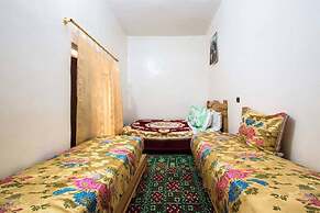Family Room for 18 Peoples Sunny Riad Inside Medina Fes El Bali