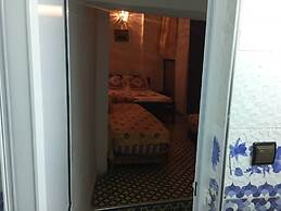 Family Room for 18 Peoples Sunny Riad Inside Medina Fes El Bali