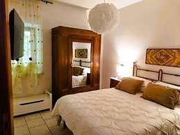 Fabulous Apartment in the Historic Center, Bright and With Easy Parkin