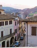 Fabulous Apartment in the Historic Center, Bright and With Easy Parkin