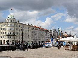 Sanders Stage - Charming 3-bdr. Apt. Near Nyhavn