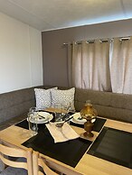Impeccable 4-bed Caravan in Clacton-on-sea