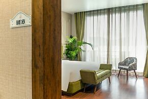 Zana Lake Resort Udaipur