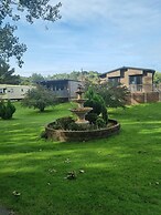 Stunning 1 Bedroom Lodge