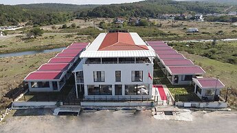 YALIKÖY DENİZ OTEL