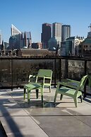 348 Suites Buitenhof Short Stay