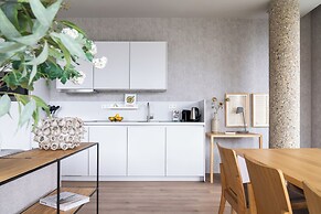 348 Suites Buitenhof Short Stay