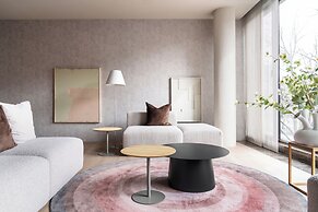 348 Suites Buitenhof Short Stay