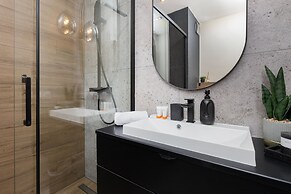 Rozewie Cosy Apartment by Renters