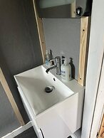 Large Glamping Hut - Riverview 13