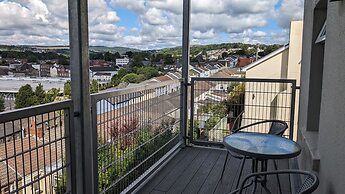 Immaculate 1-bed Apartment in Merthyr Tydfil