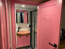 Lavira Tiny House Village