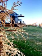 Lavira Tiny House Village