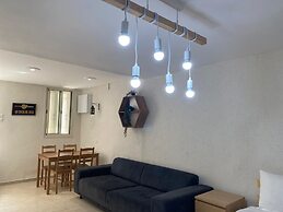 Maya Guest House-GermanColony&BahaiGardn