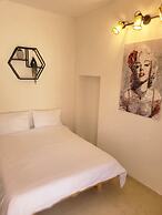 Maya Guest House-GermanColony&BahaiGardn