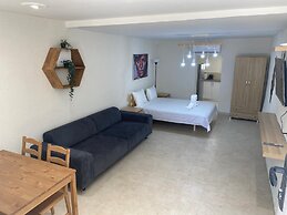 Maya Guest House-GermanColony&BahaiGardn