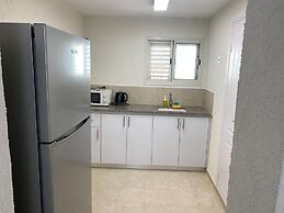 Maya Guest House-GermanColony&BahaiGardn