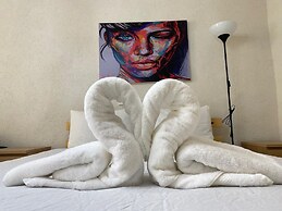 Maya Guest House-GermanColony&BahaiGardn