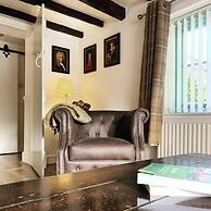 HOVELL HALL  Country B&B