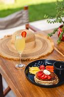 Bora Boutique - Adults Only